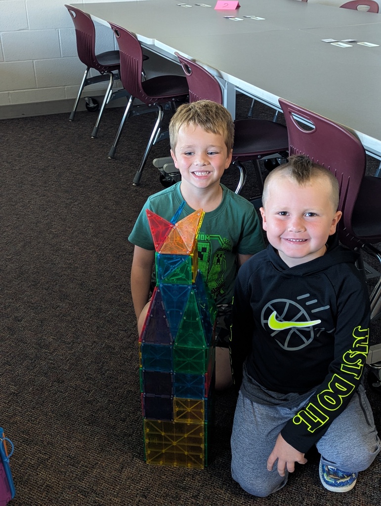 students doing STEM challenge