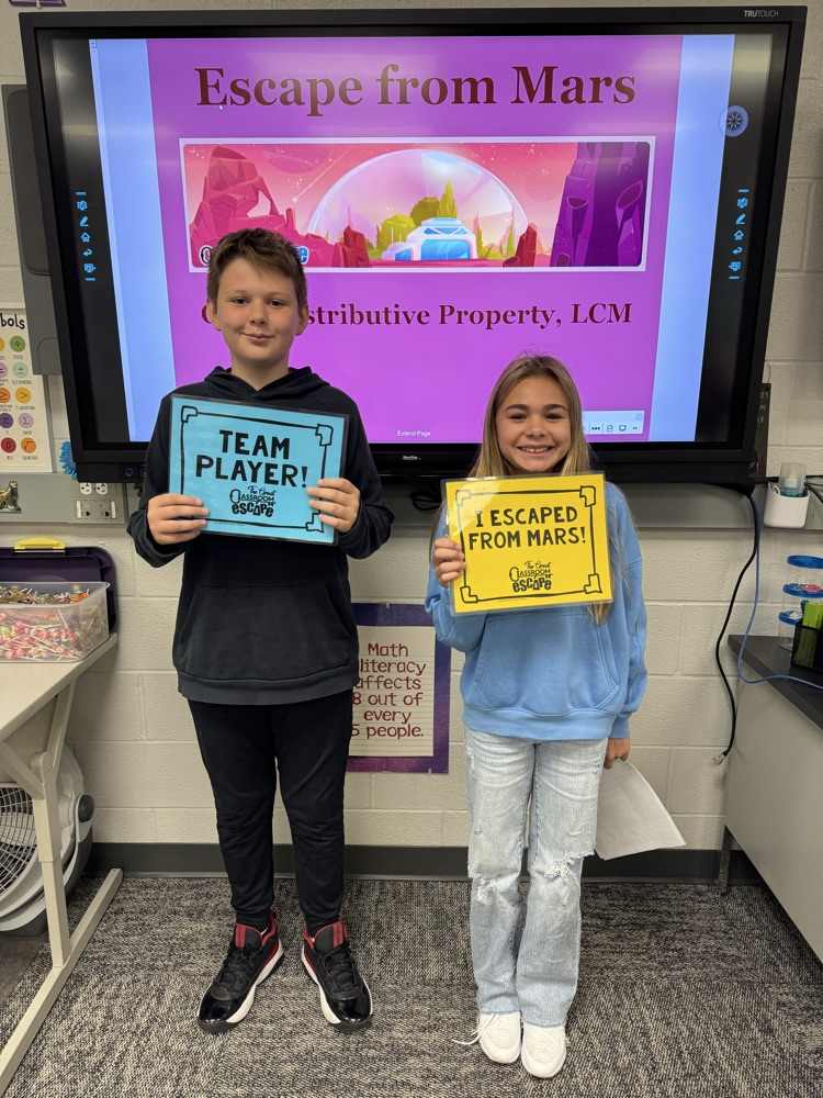 students escape room challenge 