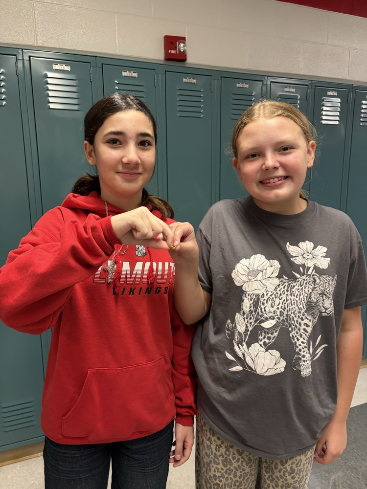 students with crowns 