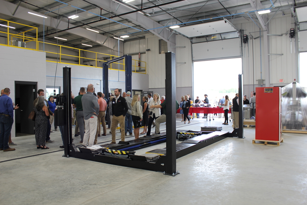 The Marshall County Career Innovation Center (MCCIC) proudly hosted mayors from across Indiana for an inside look at the exciting growth happening in our community.  
