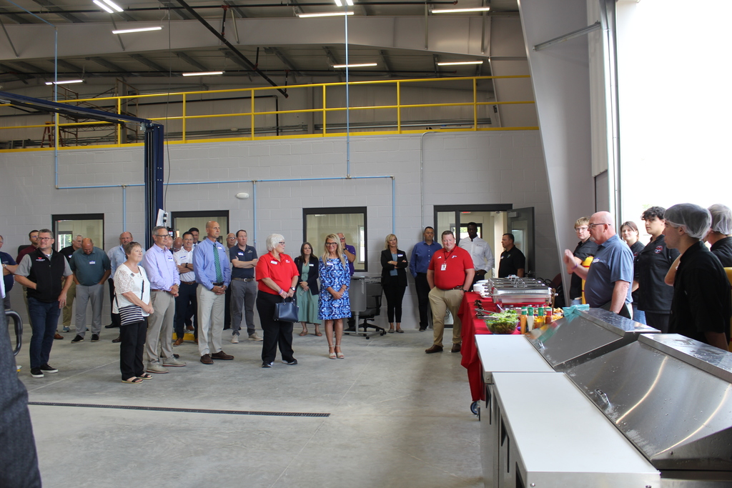 The Marshall County Career Innovation Center (MCCIC) proudly hosted mayors from across Indiana for an inside look at the exciting growth happening in our community.  