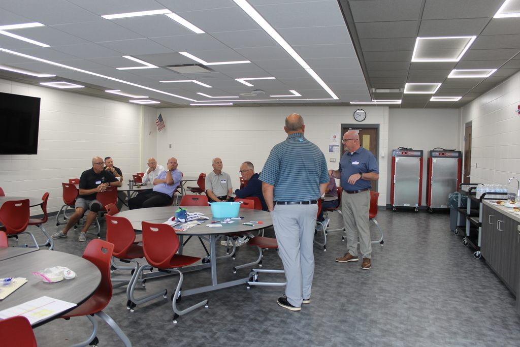The Marshall County Career Innovation Center (MCCIC) proudly hosted mayors from across Indiana for an inside look at the exciting growth happening in our community.  