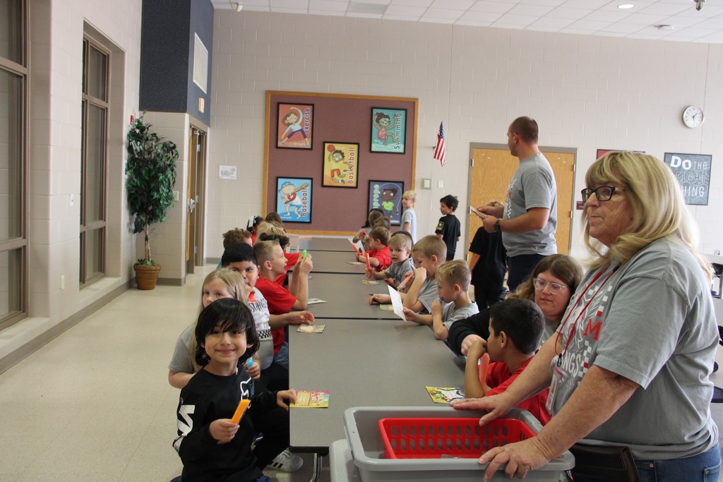 menominee students of the month and all school picture