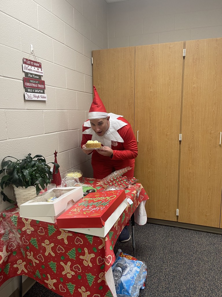 principal ryan welch as elf on the shelf