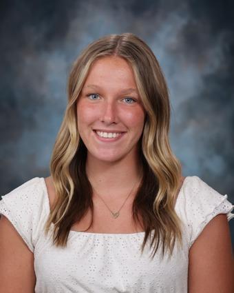 winter homecoming candidate