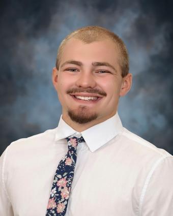 winter homecoming candidate