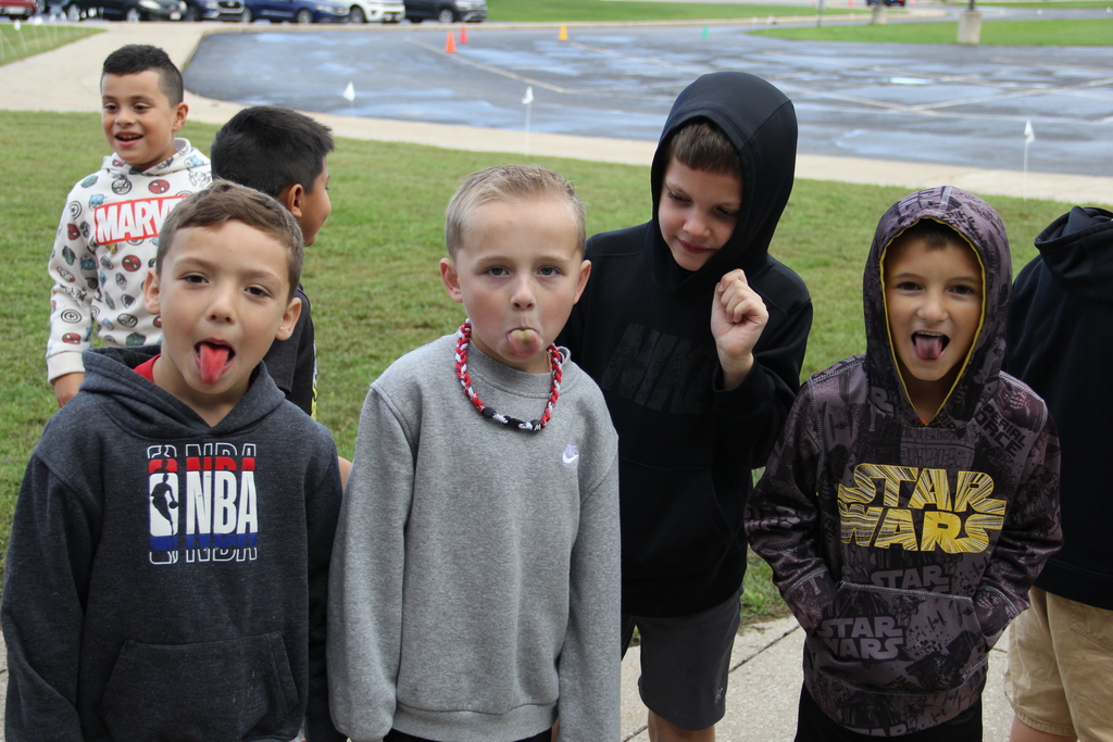 mustang mile fun filled friday!!