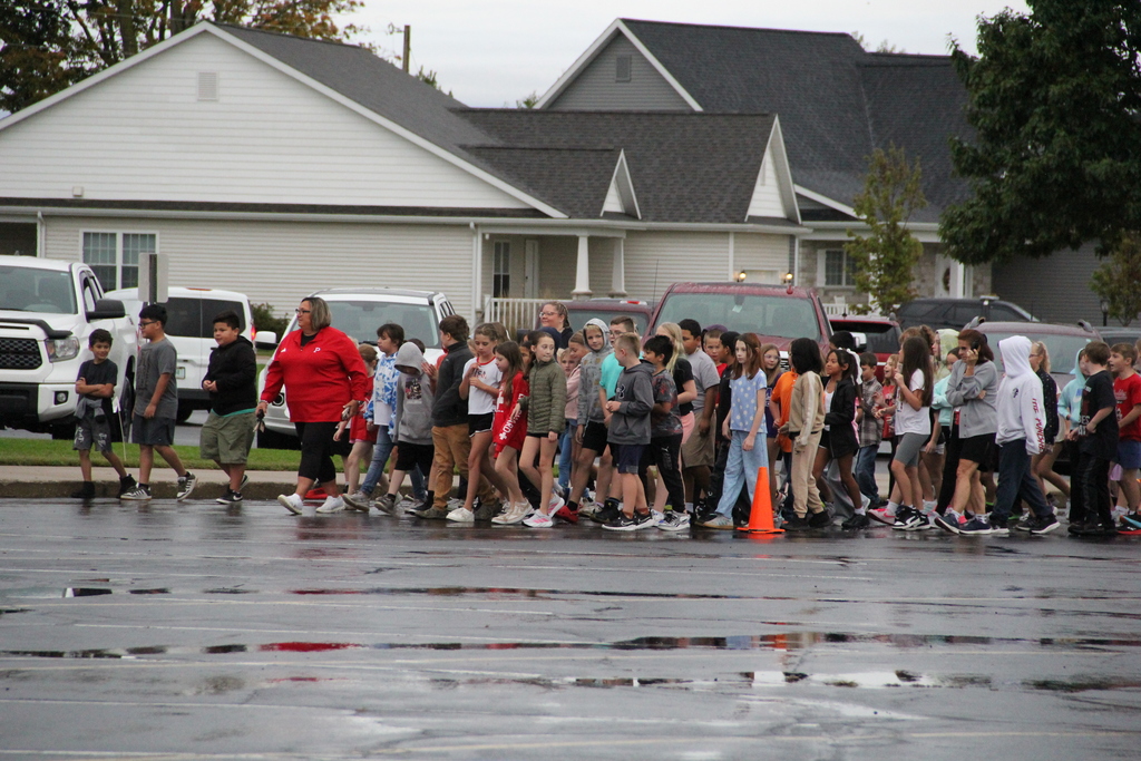 mustang mile fun filled friday!!