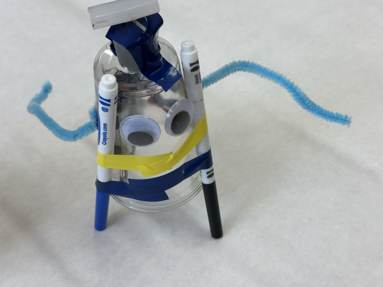 1st grade made art bots