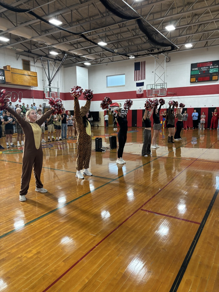 Homecoming elementary pep assembly 