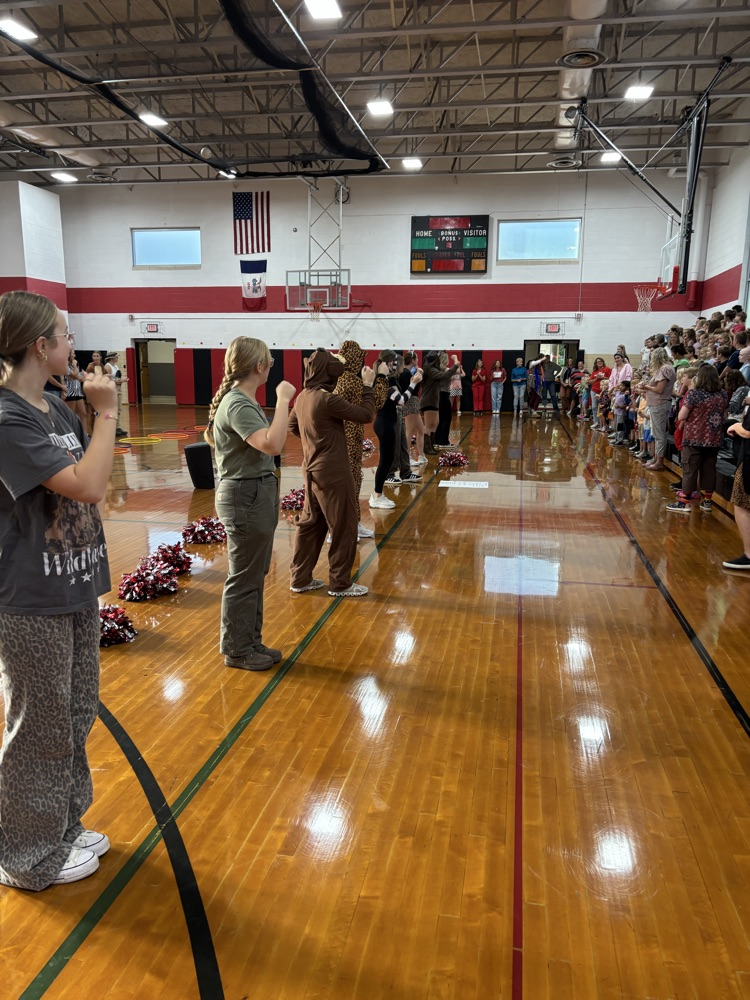 Homecoming elementary pep assembly 