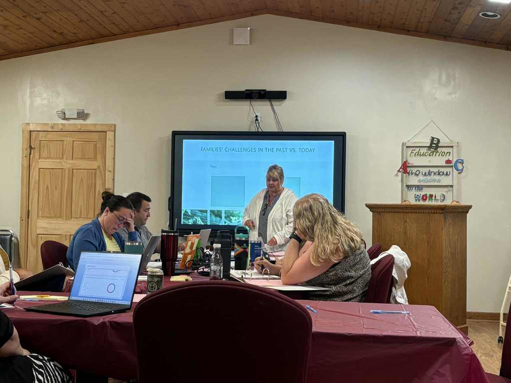 Stephanie burns instructing principals
