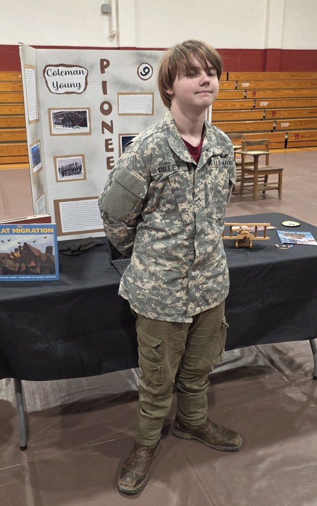 Hillsboro 5th grade presenting their Living History presenations.  Dominic