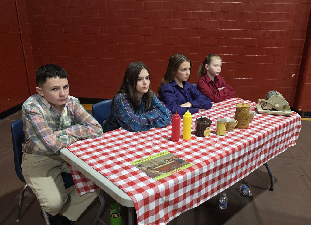 Hillsboro 5th grade presenting their Living History presenations.  Sullivan, Fenna, Alida and Bianca