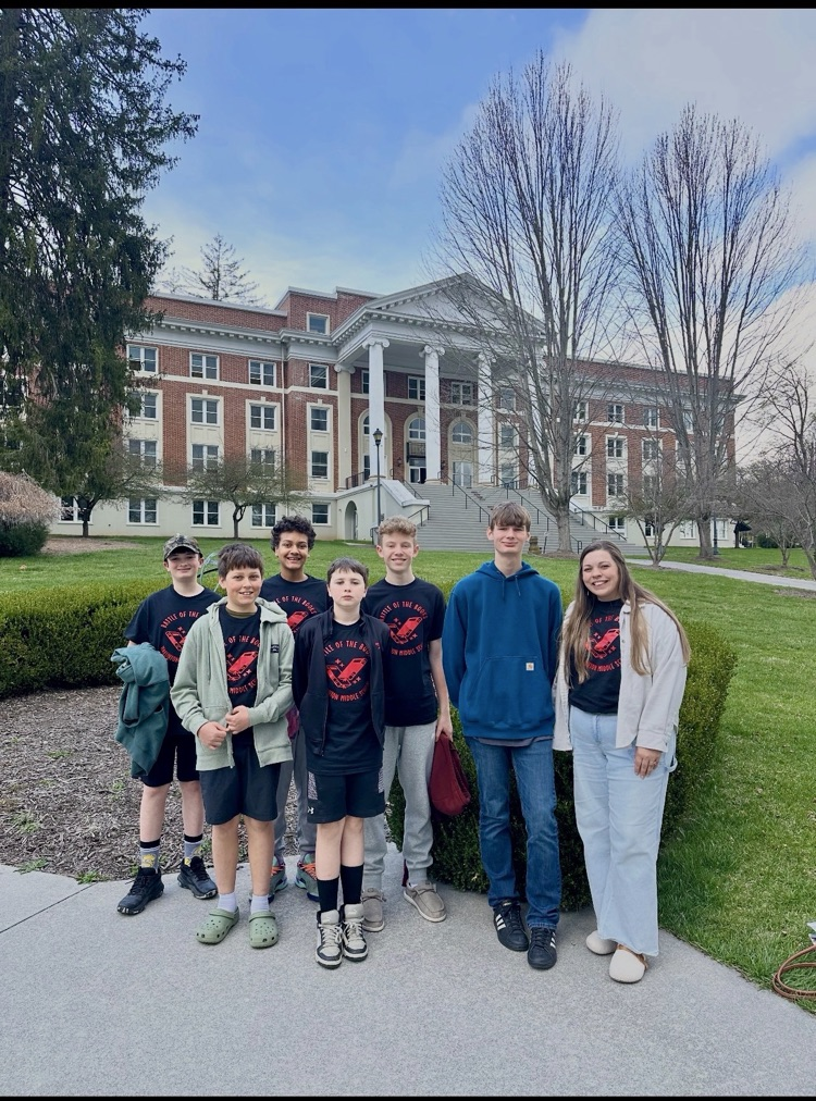 MMS battle of the books team with Mrs. Doss