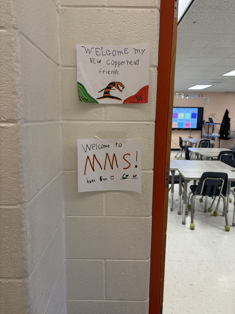 signs made by mms students