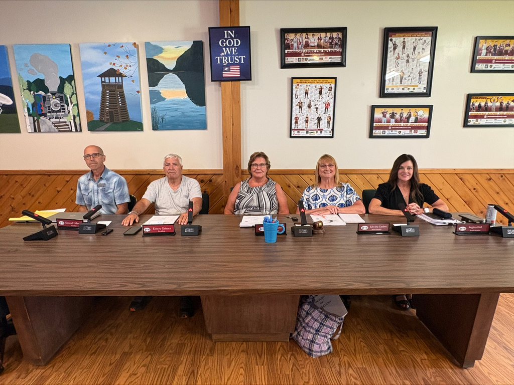 Board Members Sam Gibson, Emery Grimes, Connie Rose, Edwina Garber, Regina Hall