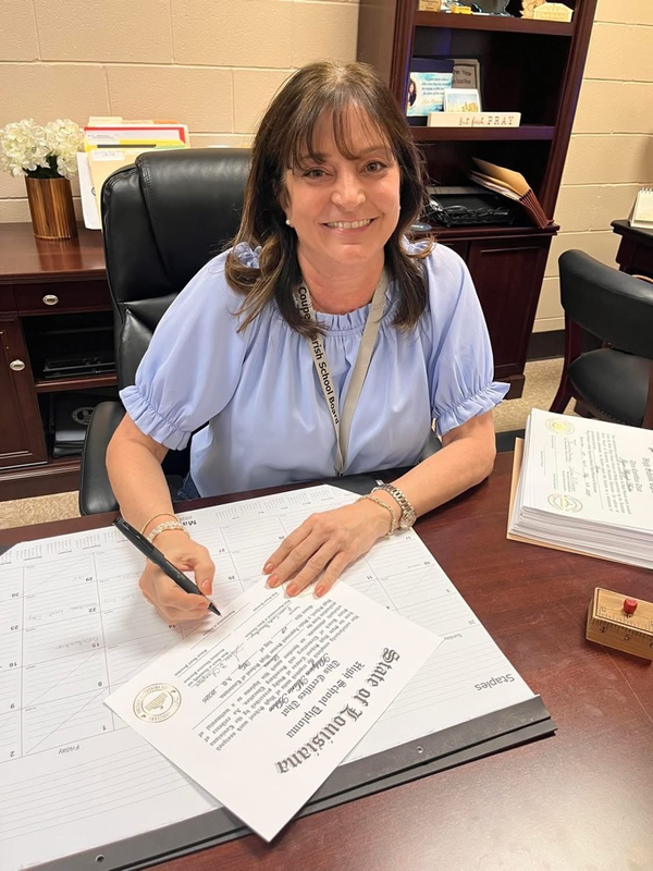 Superintendent Kim Canezaro 