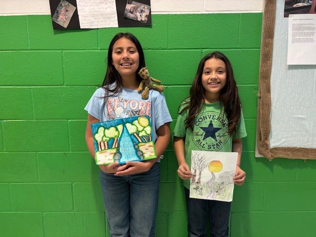 students who won an art contest