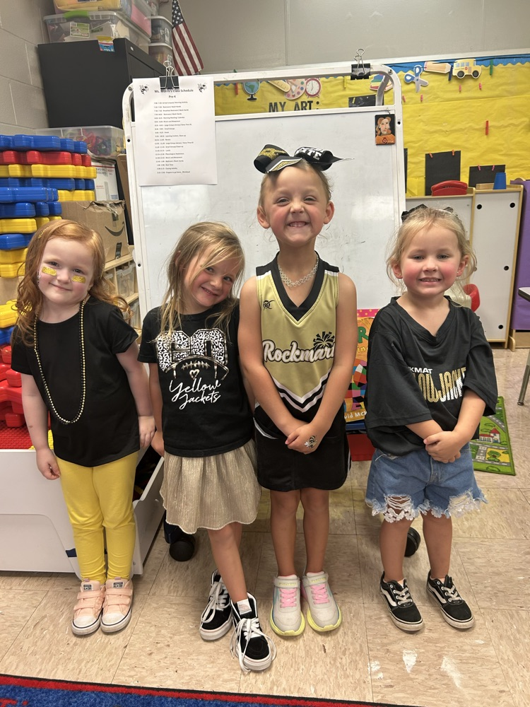 Spirit Week!💛🖤💛🖤