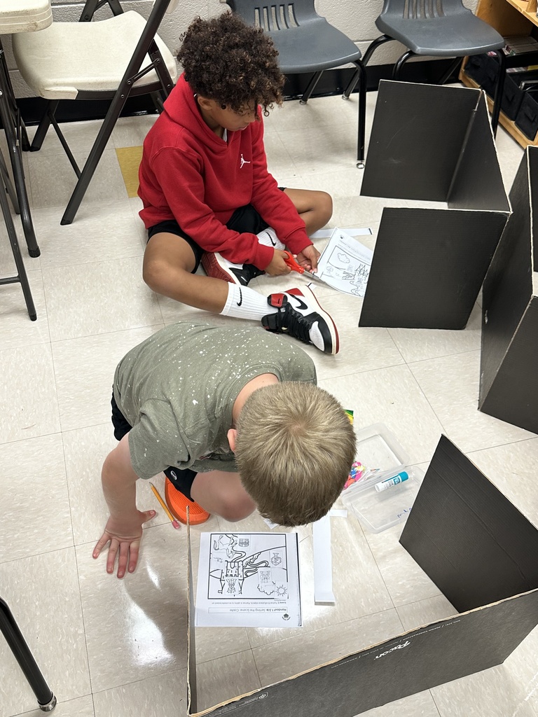 Pep students working on school work