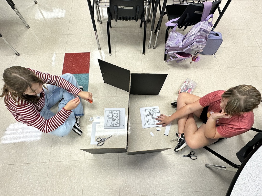 Pep students working on school work