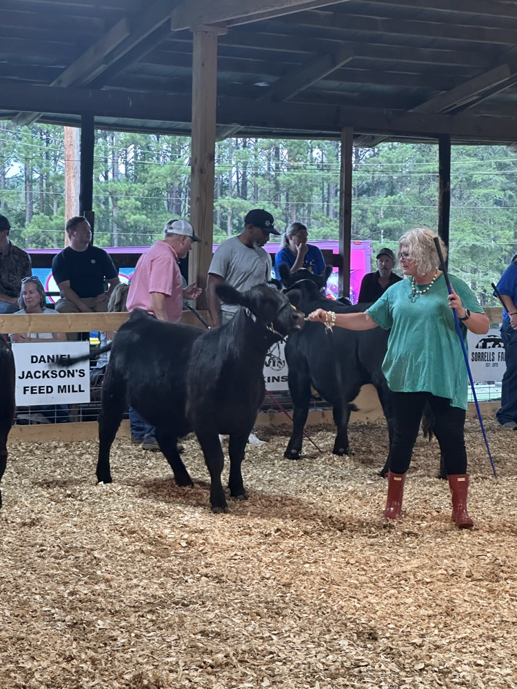 Thank you Mrs. Guthrie for representing Van Wert at the fair last night! 