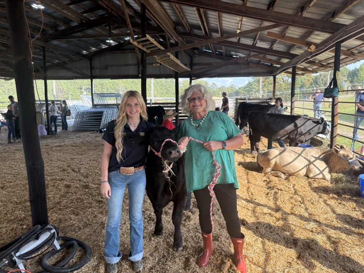Thank you Mrs. Guthrie for representing Van Wert at the fair last night! 