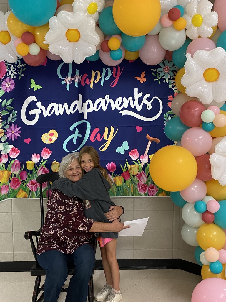 A student with her grandmother. Thank you to all the wonderful grands and family members who visited us today for Goodies with Grands! We hope you had a wonderful time. A big thank you to Mrs. Garcia for organizing and putting this event together! 