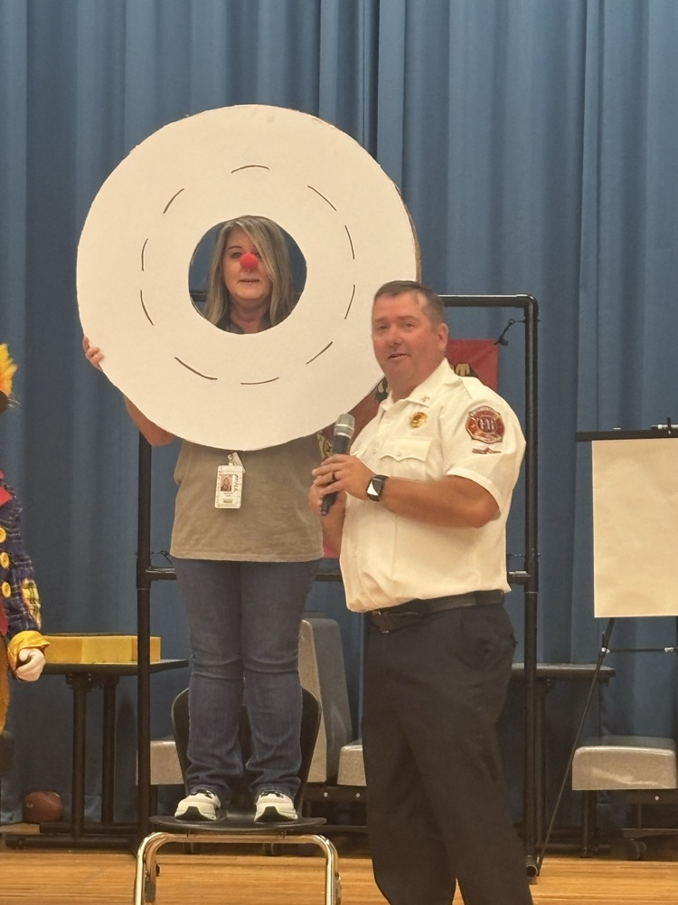 A big thank you to our Rockmart Fire Department!! They stopped by today and presented a fire prevention presentation to our 3-5th grade students. #stopdroproll
