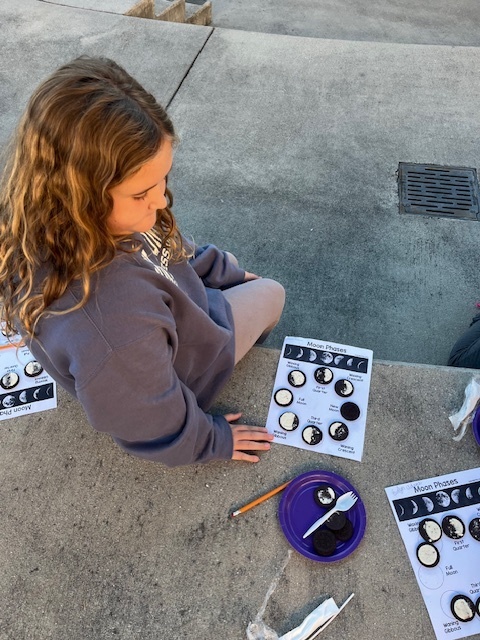 4th Grade Fun with Oreos and the Phases of the Moon!