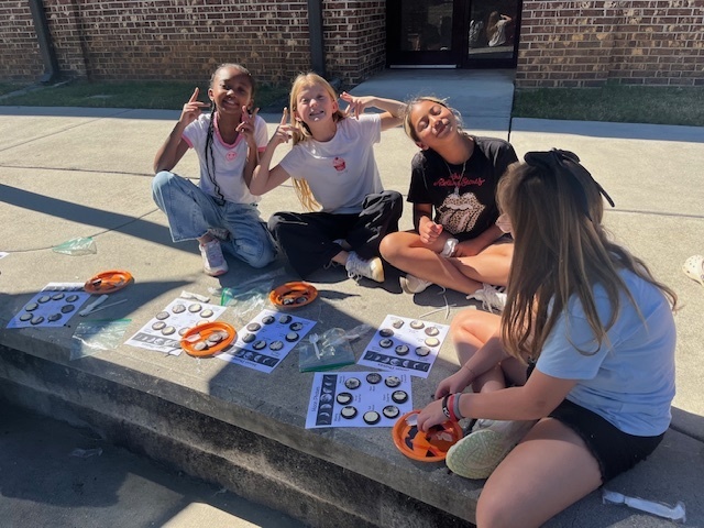 4th Grade Fun with Oreos and the Phases of the Moon!