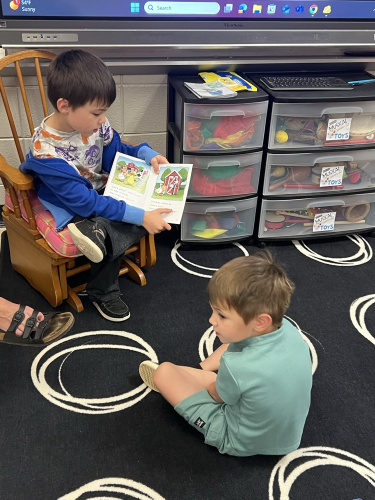 2nd grade reading to Pre-K