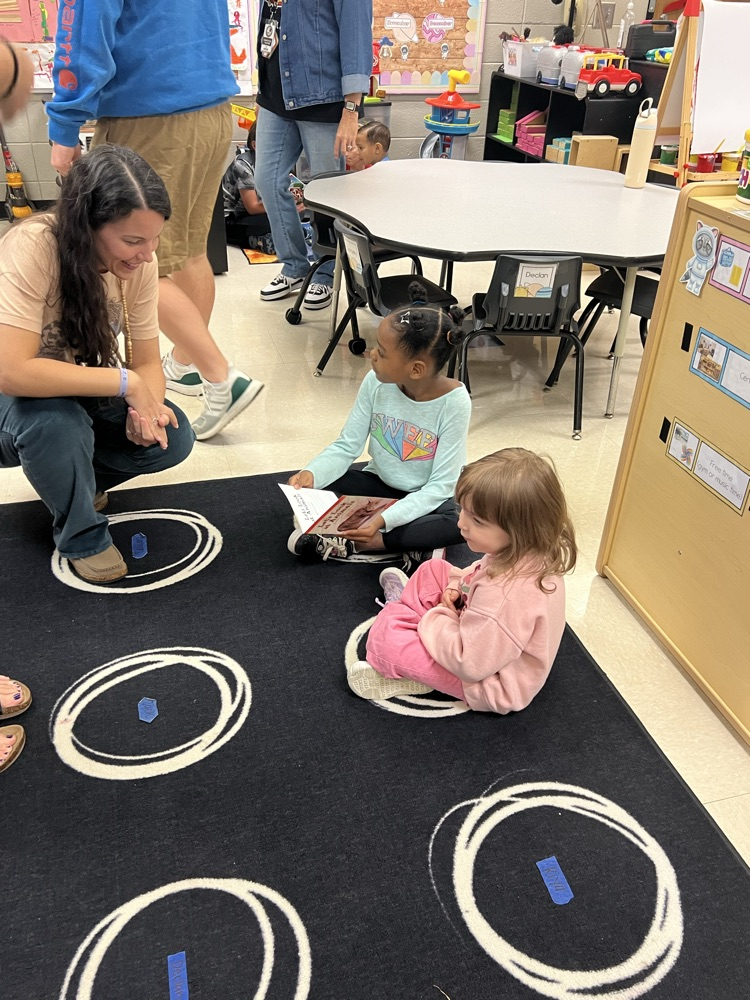 2nd grade reading to Pre-K