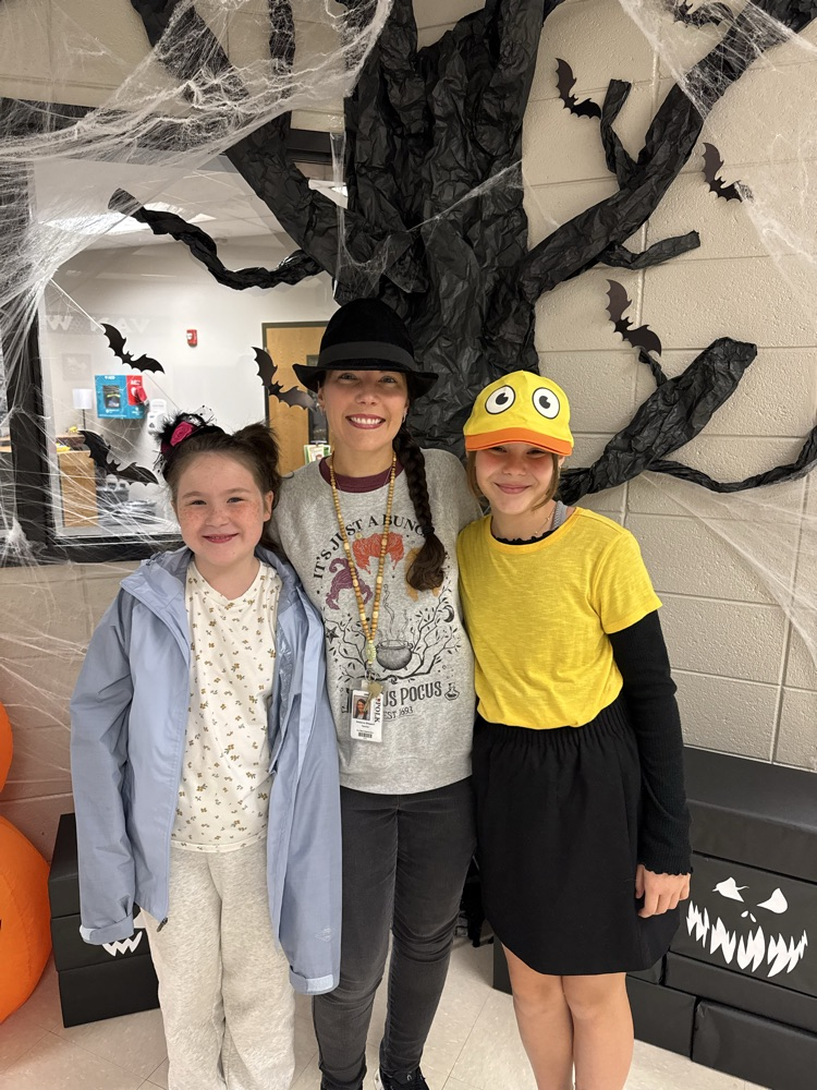 kids dressed up for red ribbon week