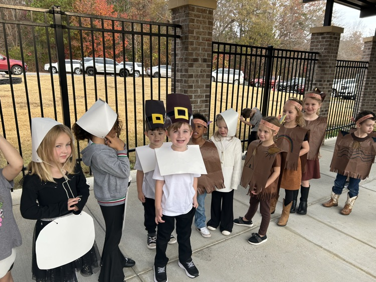 Thanksgiving Time!🦃