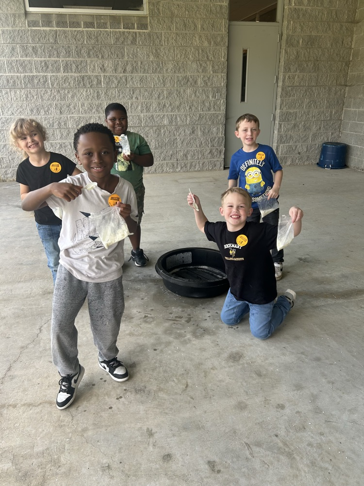 students listening to a experiment 