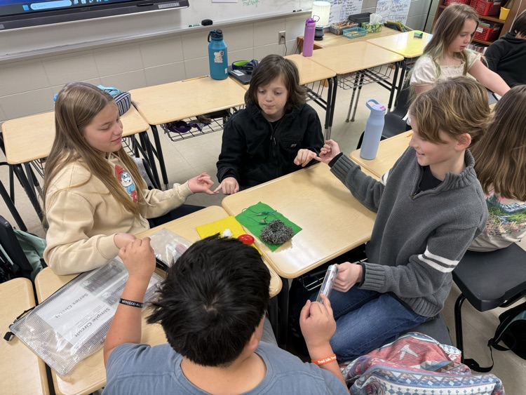 pic of students working with circuits during a Georgia power lesson. Mrs. Wallace from Georgia Power visited our 5th grade students yesterday to explore circuits and more.