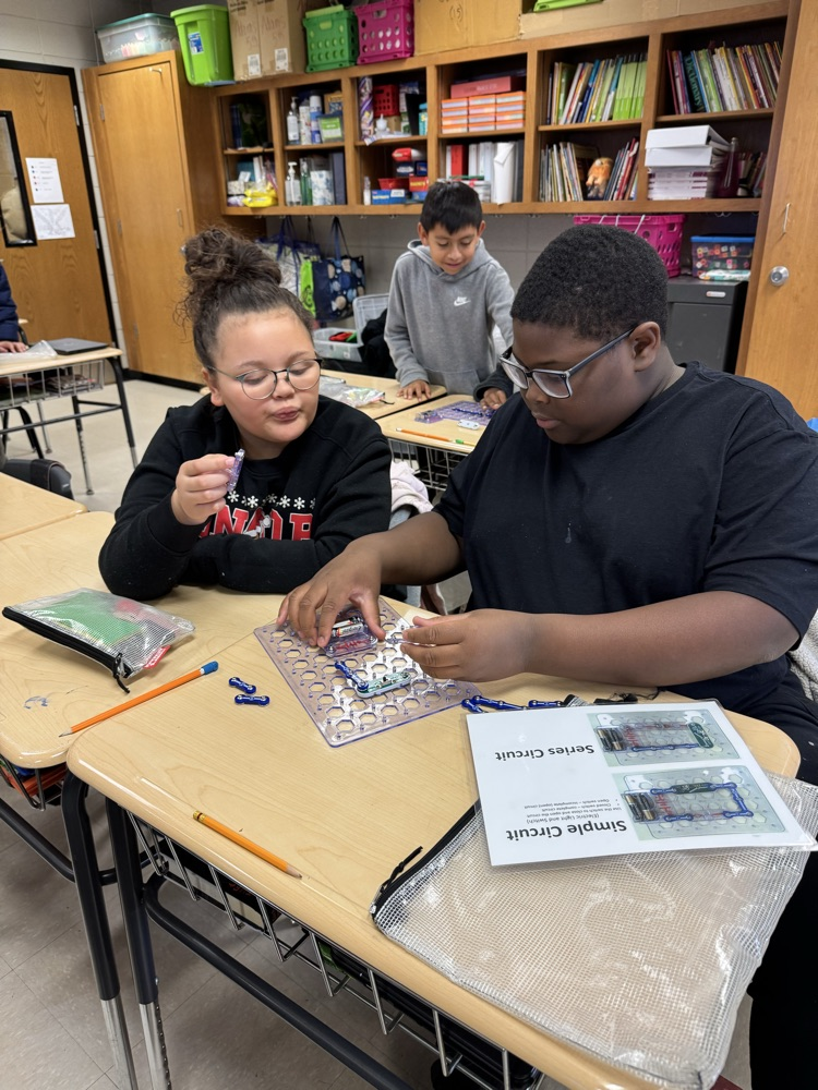 pic of students working with circuits during a Georgia power lesson. Mrs. Wallace from Georgia Power visited our 5th grade students yesterday to explore circuits and more.