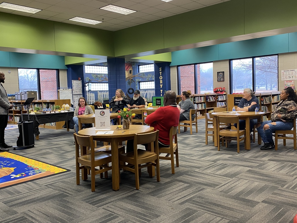 Thank you to all the parents and family members who attended yesterday's Pastries with the Principal. You help make our school run smoothly.