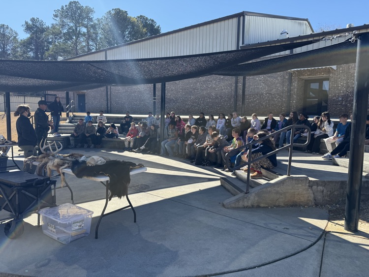 Kids got to see and even touch animal skins, bones, and feathers.