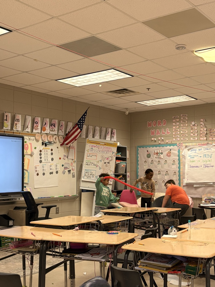 Dr. Bob visited 1st grade yesterday. #scienceisfun #learningisfun pic of students experimenting with objects and sound 