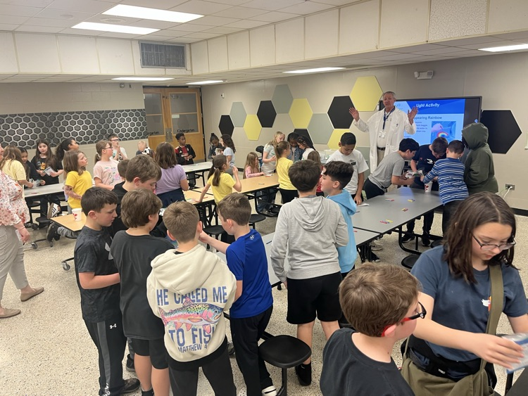 Dr. Bob visits 4th grade!