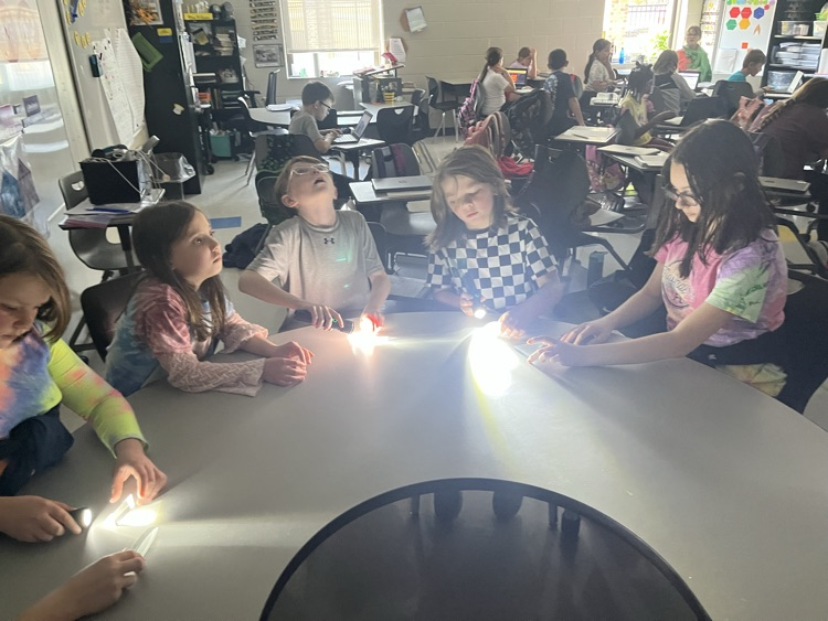 4th Grade exploring light!