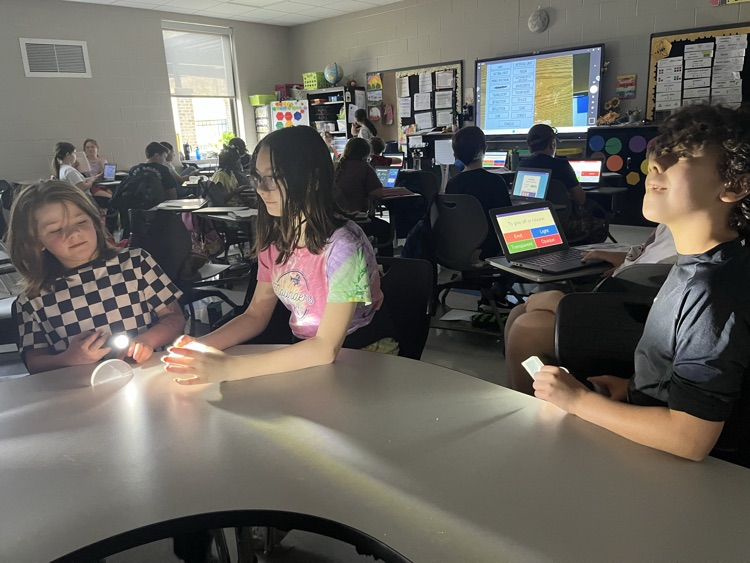 4th Grade exploring light!