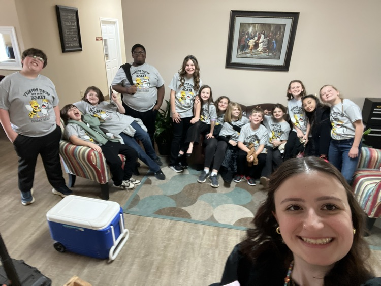 The PSD Honor Chorus was wonderful with their performance Thursday night. We are so proud of how well our students and Mrs Cottrill represented Van Wert! 🎶 🐝 🎼 