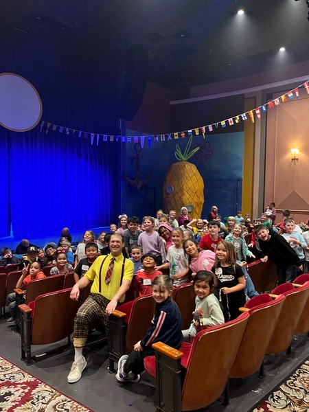 1st/2nd grade Gifted students enjoyed their field trip to Ridge Ferry Park & Rome Little Theater to see SpongeBob. Just look at those smiling faces! 