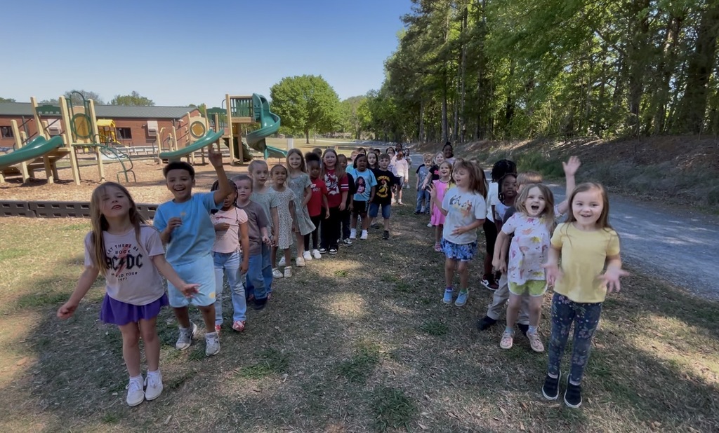 A big thank you to El Coyote today for donating chips and salsa to our entire kindergarten team for Taco Thursday.  Picture of kids excitedly waiting in line for chips and salsa.