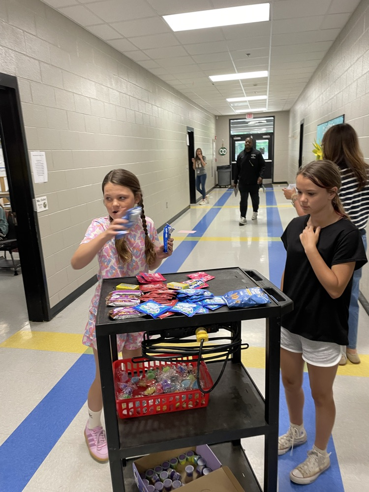 Congratulations kiddos!