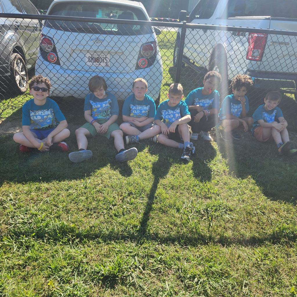 3rd grade is WILD about field day!